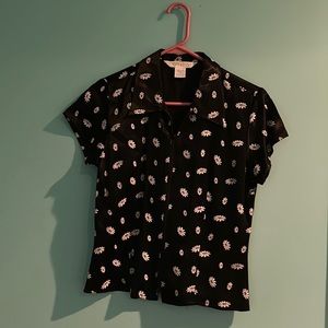 Express women’s blouse. Black with sunflower print. Size small.